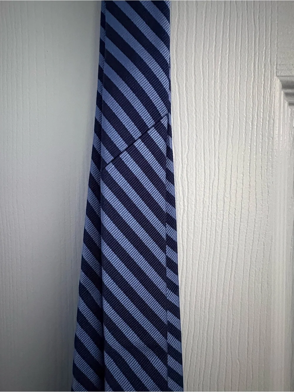 Brooks Brothers Classic Light Blue & Navy Striped Men's Tie